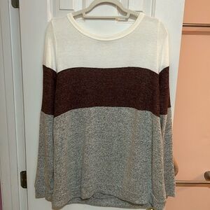 Pink Clover Sweater Size XL NWOT